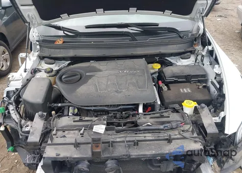 2016 Jeep Cherokee Sport z USA, uszkodzony, nr VIN 1C4PJMAS5GW219773